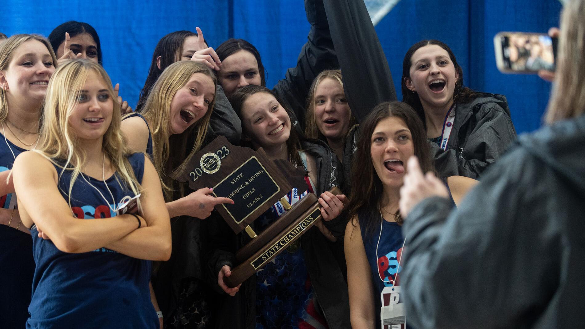 Parkway South repeats as Class 2 team champ behind Sullivan's four golds